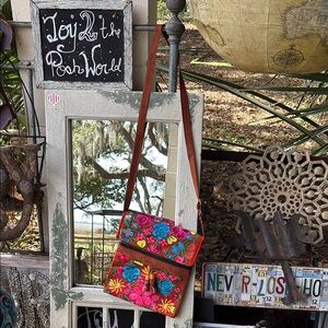 NWT Colorful Boho embroidered Floral Women's crossbody Bag